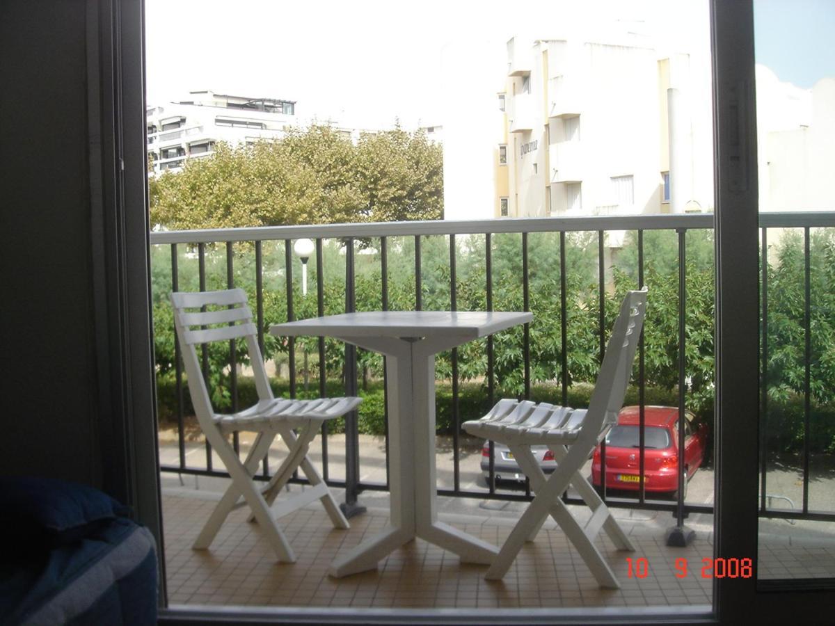 Studio La Grande Motte, Parking Bagian luar foto